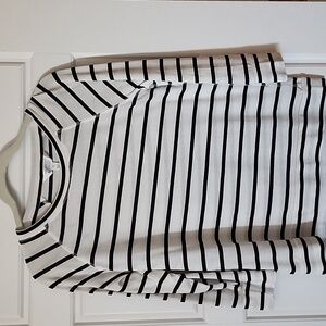 Market & Spruce Lightweight Sweater